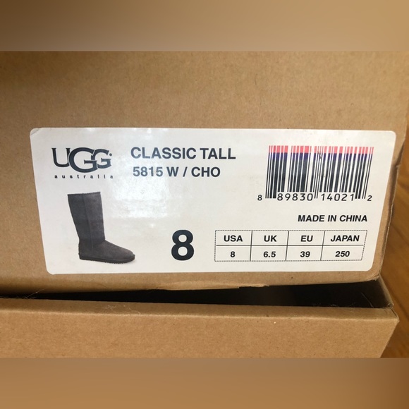 UGG Classic Tall Boots - Picture 8 of 8